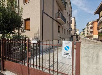 Agenzia immobiliare Ledri - Laboratorio Commerciali in vendita